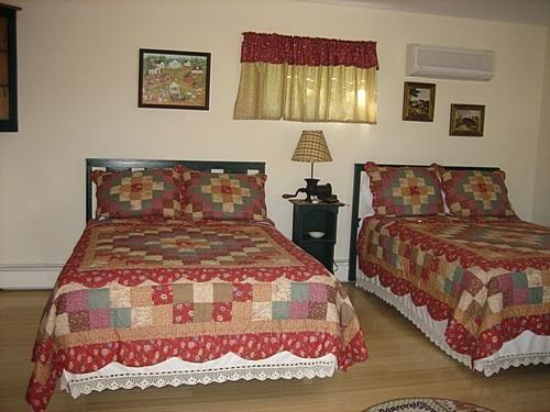 Fort Edward Spring Motor Inn الغرفة الصورة