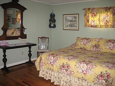 Fort Edward Spring Motor Inn الغرفة الصورة