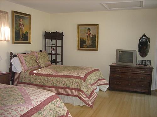 Fort Edward Spring Motor Inn الغرفة الصورة